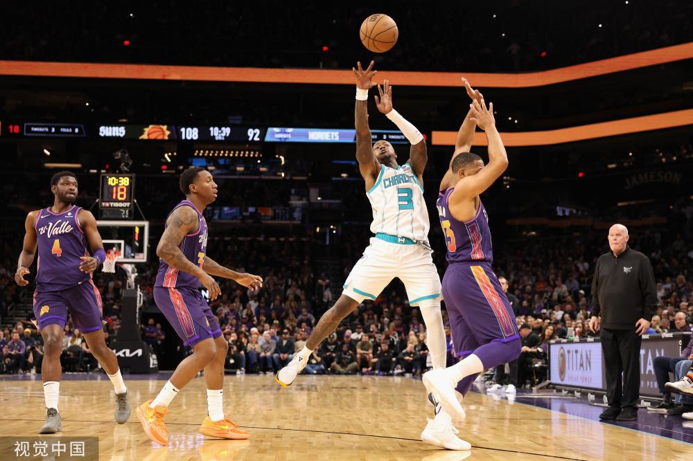 队拿下胜利 队拿下胜利